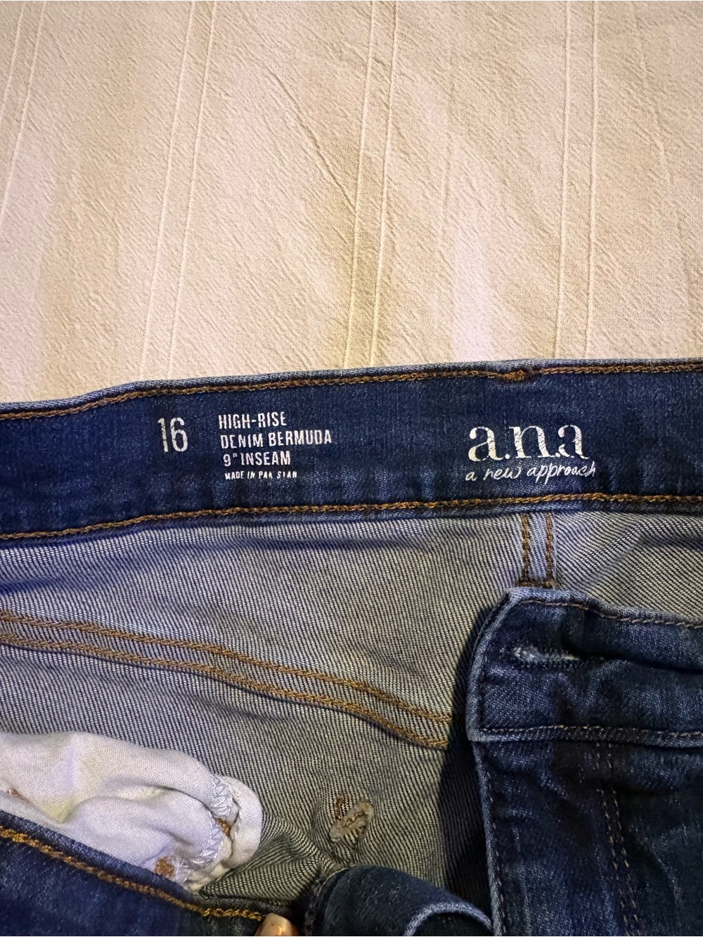 a.n.a High-Rise Indigo Denim Bermuda Shorts - Picture 2 of 2